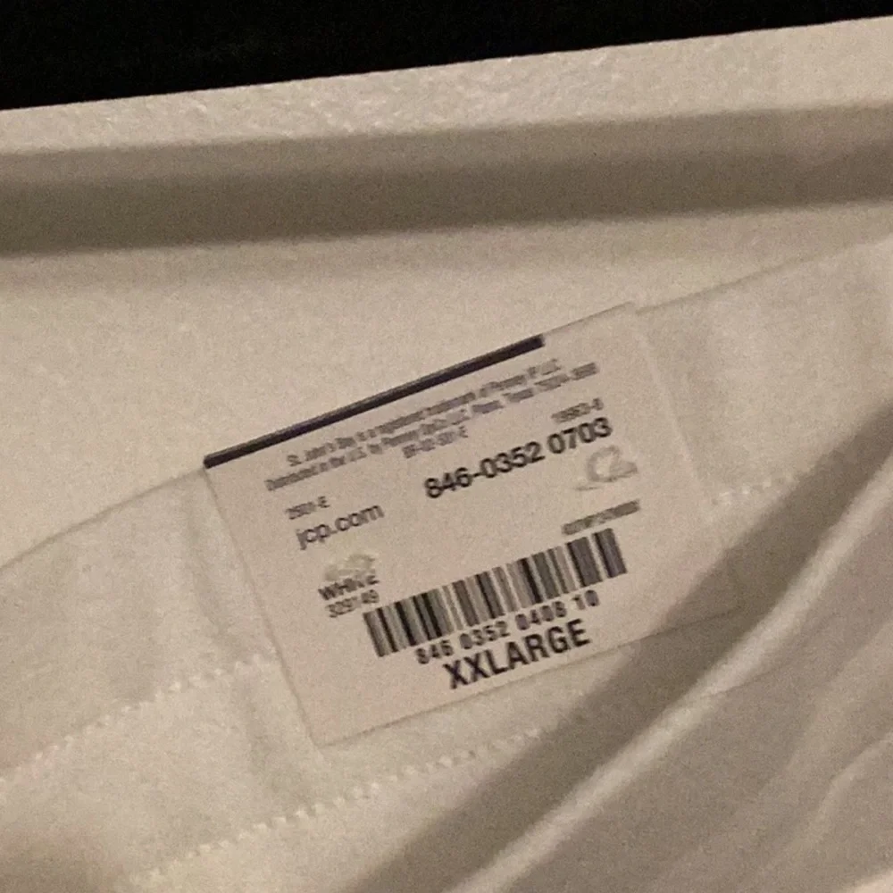 St. John's Bay White Bermuda Shorts Elastic Waist - Picture 5 of 13